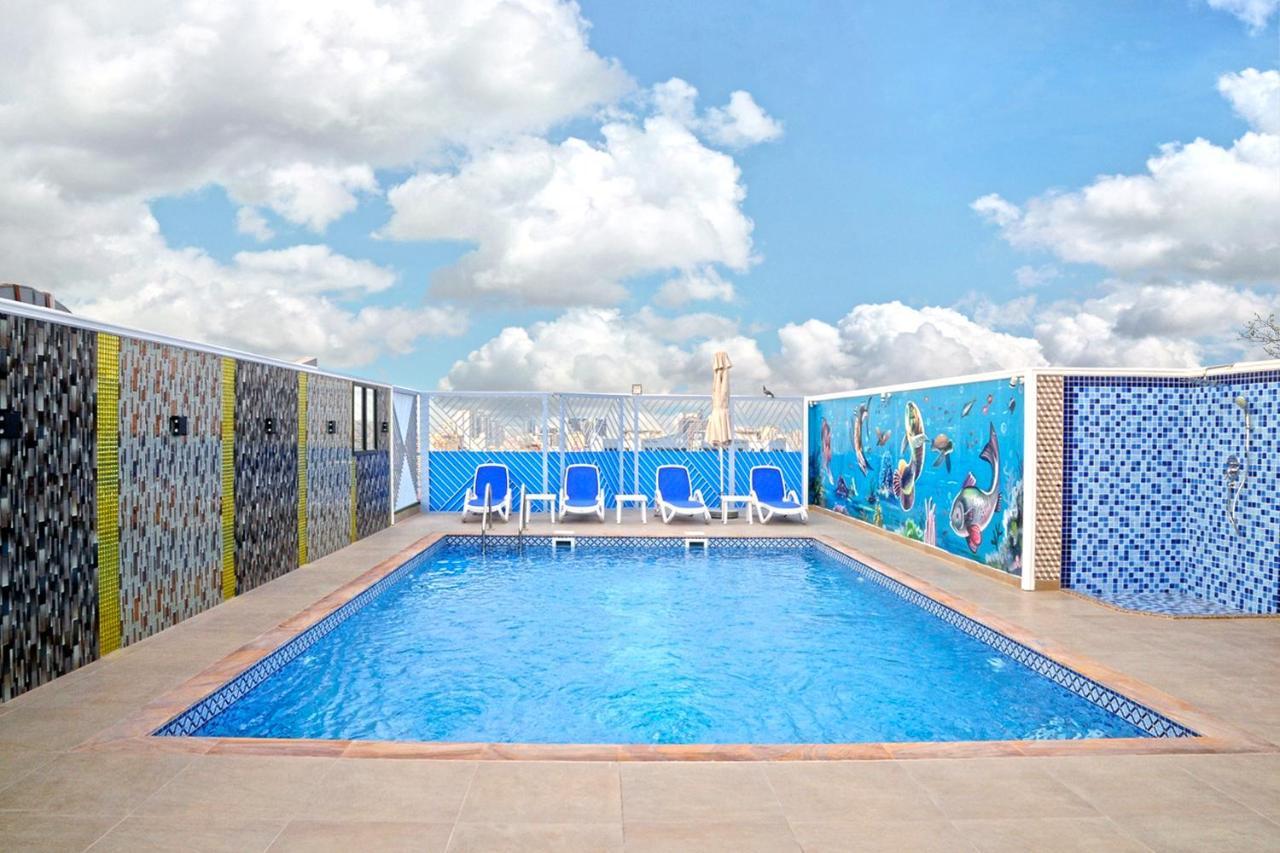 Alain Hotel Ajman Bagian luar foto