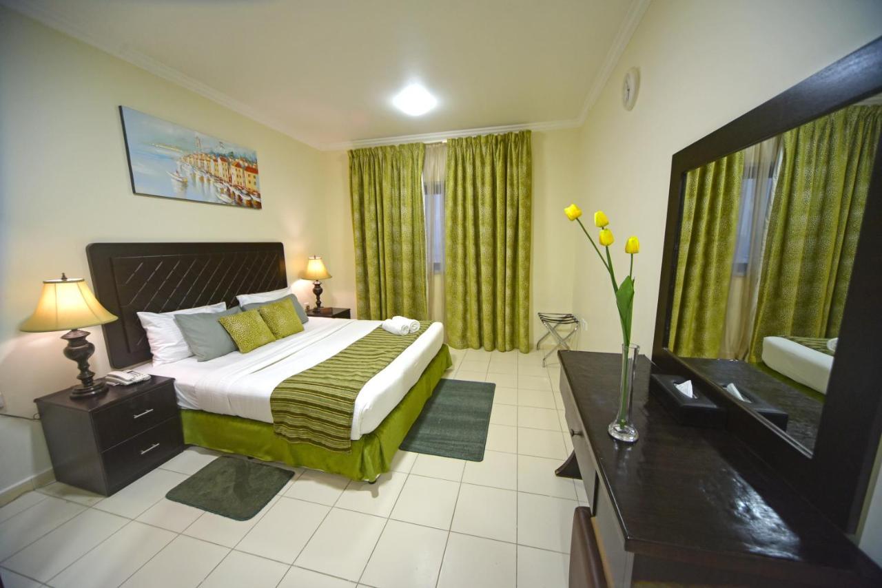 Alain Hotel Ajman Bagian luar foto