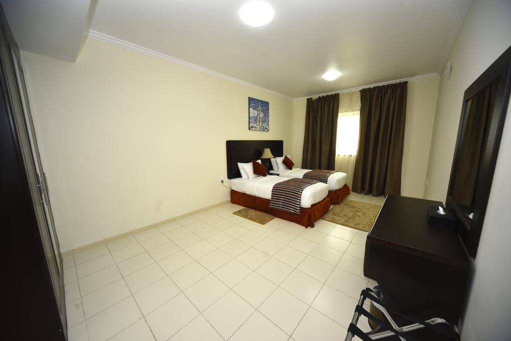 Alain Hotel Ajman Bagian luar foto