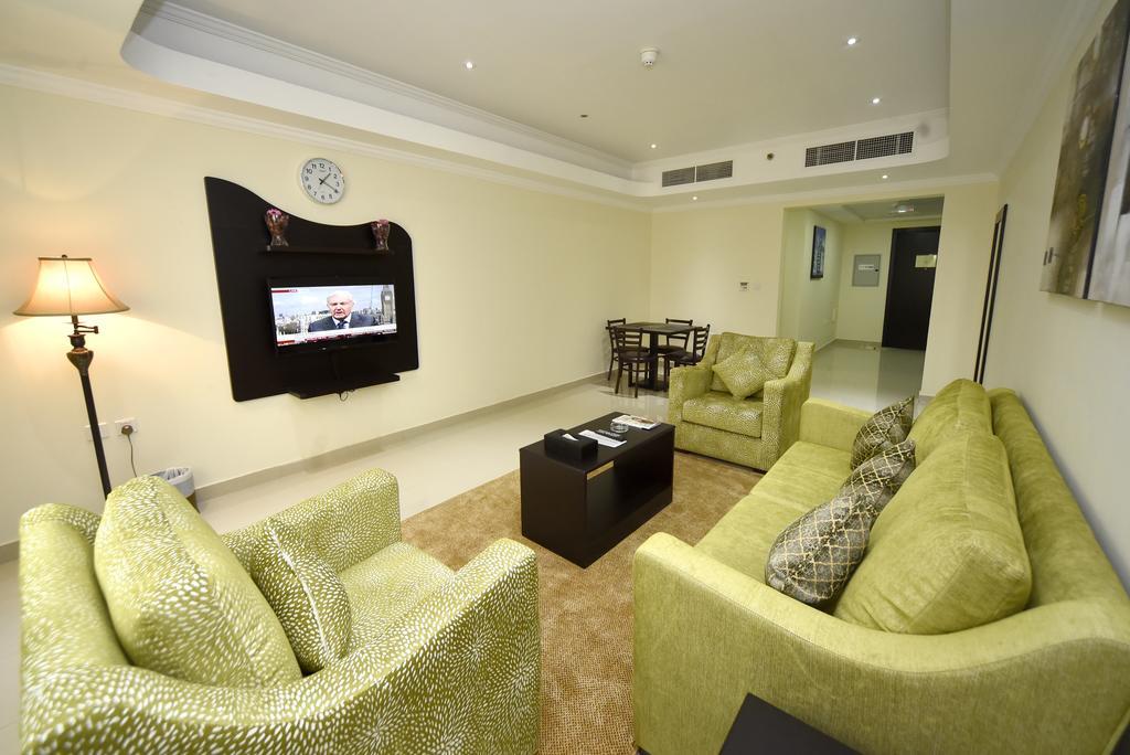 Alain Hotel Ajman Bagian luar foto