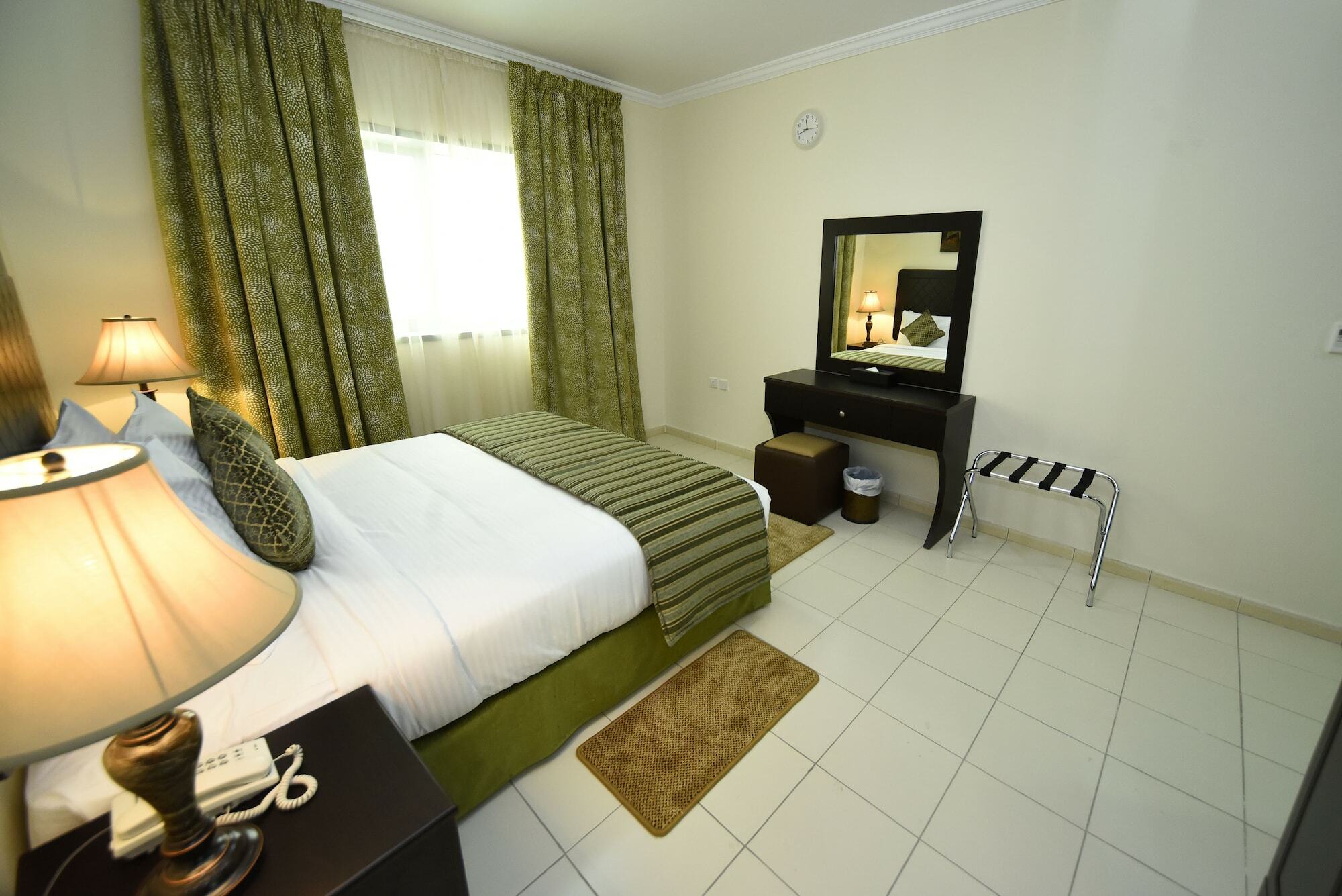 Alain Hotel Ajman Bagian luar foto