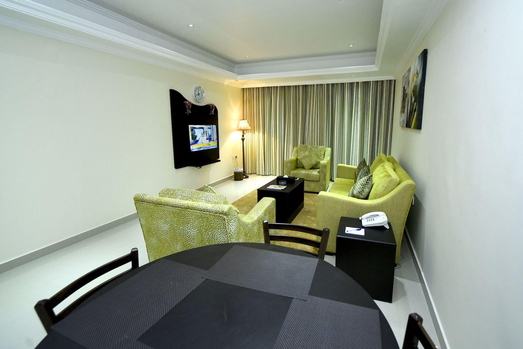 Alain Hotel Ajman Bagian luar foto
